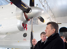 Тіло Януковича і в небі спочиває серед мармуру та позолоти