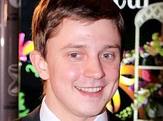 Довгий блиснув шкірою крокодила, а голос Ющенка – сумкою Cartier