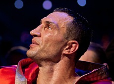 Кличка-молодшого вже вітають з первістком