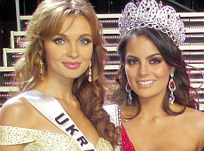 Пославська отримала титул на Міс Всесвіт-2010