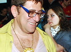 Мільйонер Корогодський шанує цицьки і дупи