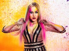 На зйомках кліпу Alyosha розбризкали тисячу літрів фарби. ФОТО