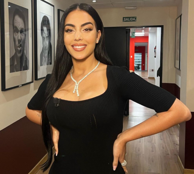 Наречена Роналду показала сімейну ідилію з 5-ма їхніми дітьми. ФОТО