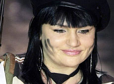 Модні зірки проти ВІЛ-СНІД, або Кільчицька і Геращенко взяли до рук рушниці