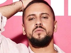 Монатік прикрасив зефірну обкладинку жіночого глянцю. ФОТО