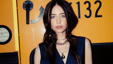 Дорофєєва у напівпрозорій майці пораділа літу. ФОТО