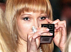 Кільчицька обіймалася з чоловіком, а Павленко пив каву