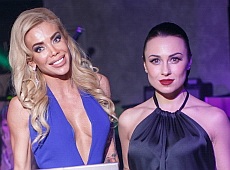 Віка НеАнгел, Тодоренко та Крук сходили на презентацію еротик-календаря