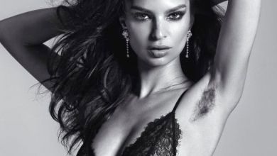 Ратаковскі знялася для глянцю в мереживі та з волохатими пахвами