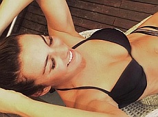 Седокова у мережі спокушає грудьми та морозивом. ФОТО