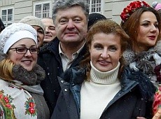 Порошенко звозив родину до Львова на різдвяний ярмарок. ФОТО