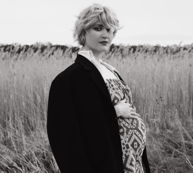 У серці панує і любов, і сум одночасно: Кекелія атмосферними ФОТО оголосила про другу вагітність