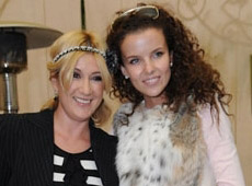 Січкар влаштувала магазин на дивані