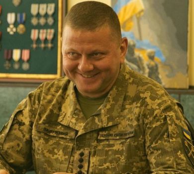 Арестович показався в обіймах Залужного. ФОТО