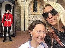 Полякова витратила $15 тисяч на лондонських раків та сюрприз для чоловіка. ФОТО