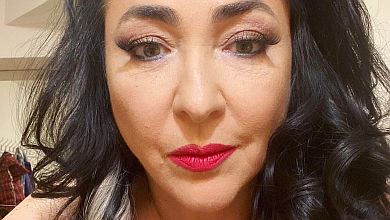 57-річна Лоліта попозувала в купальнику: Щоби груди були як в молодості