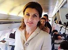 Випадкові фото першої леді на заправці підірвали мережу 