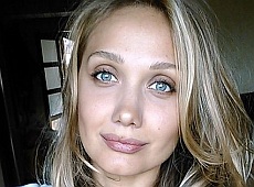 Власова опинилася у реанімації і потребує допомоги