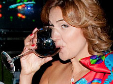 Чоловік Подкопаєвої носив Клочкову на руках