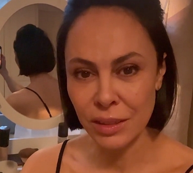 Дружина Кличка пошепки повчила любові до себе. Гіпнотичне ВІДЕО