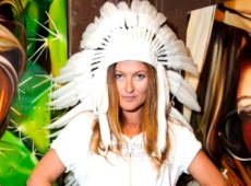 Кума Тимошенко та Громова прийшли на вернісаж до Шубіної 