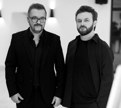 Пономарьов та DziDzio чуттєво заспівали про любовний трикутник. ВІДЕО