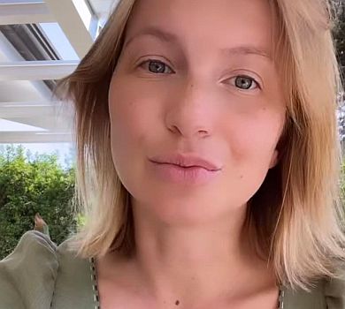 Юрушева вперше показалася після пологів та відповіла на хейт через російську мову