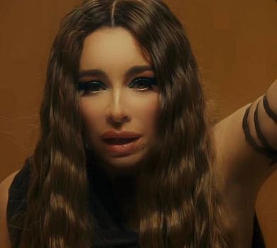 Діва без позиції і батьківщини: російськомовна прем'єра Лорак обурила українців