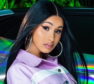 Я не на боці НАТО чи Росії, я на боці людей: Cardi B висловилася про агресію Росії щодо України. ВІДЕО