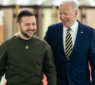 Копіюванню не підлягає: експертка з етикету прокоментувала одяг Зеленського під час візиту до США