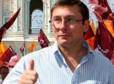 Луценко розповів, як книжки його врятували