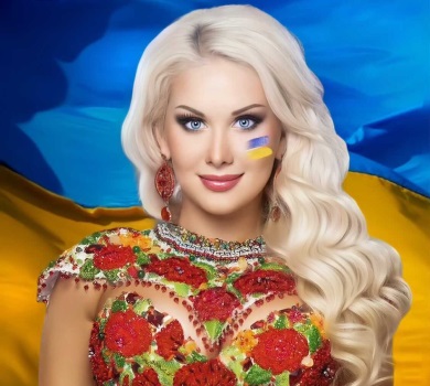 Зупиніть війну: Бужинська, Павлік та Одольська об'єдналися в культзагін і заспівали. ВІДЕО