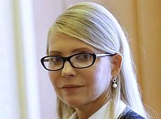 Фуд-блогерка Тимошенко насмажила ДНК нації й підколола Порошенка