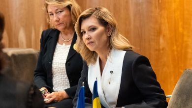 Зеленська у костюмі від Сільченко представила українок на саміті HeForShe 