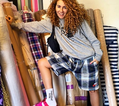 Британська зірка вигуляла тотал-лук від одеситки Зінько