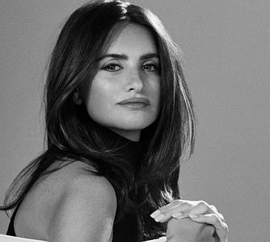 Жодного слова про росію: промову Пенелопи Крус про голод в Африці через війну в Україні засудили в мережі 