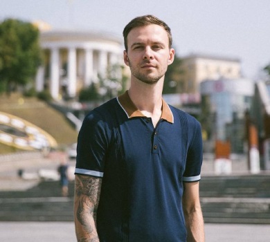 Барських, TAYANNA, Дорн і Огнєвіч новими піснями привітали з Днем Незалежності