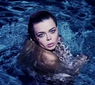 Гросу представила мокрий кліп, на зйомках якого ледь не втопилася