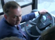 Колесніков на автобусі протаранив авто ДАІ. ВІДЕО і ФОТО