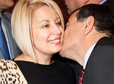 Герман в леопарді привітала Деркача з 10-річчям дітища