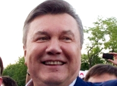 Януковичу співала Аллєгрова та подарували картину за 8 тисяч