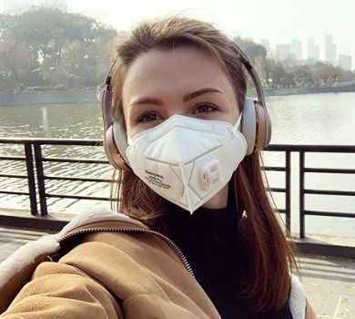 Настя з карантину в Ухані: 2 тижні після дзвінка президента, про евакуацію нічого не чути