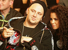 Потап і Каменських підсвічували Кіркорову у спідниці