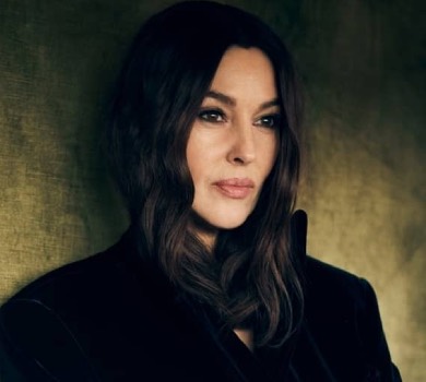 57-річна Моніка Белуччі чуттєво попозувала для глянцю. ФОТО