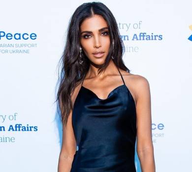 Дімопулос показала, як 2-річна донька співає її улюблену українську пісню. ВІДЕО