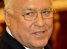 Черномирдін зізнався у крадіжці і розповів про голубів Януковича
