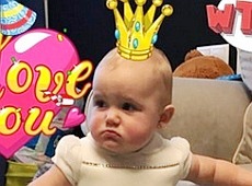 НеАнгел Слава похвалилася щічками доньки-іменинниці. ФОТО