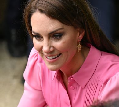 Королева ресайклу: Міддлтон вдруге вигуляла сукню, в якій раніше красувалася теща принца Вільяма