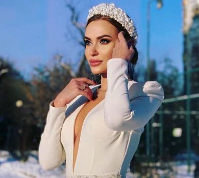 Наречена в снігах -2: Камінська знову показалася у весільній сукні 