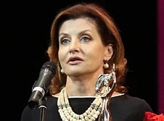 Дружину Порошенка записали в Жінки ІІІ тисячоліття. ФОТО